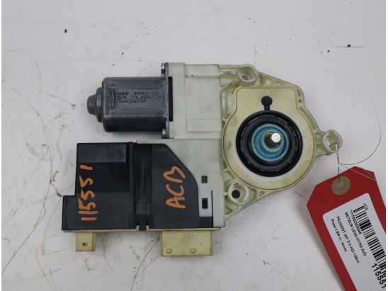 MOTEUR LEVE-VITRE AVD