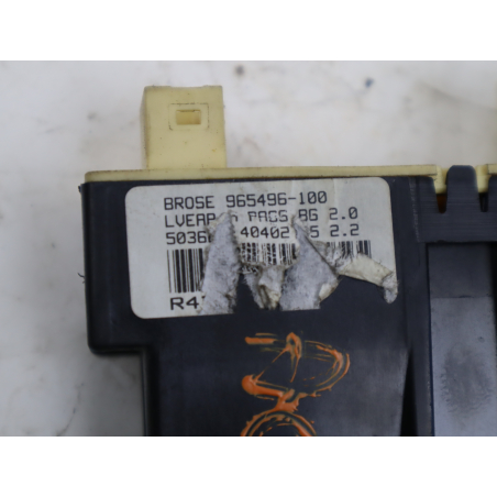 MOTEUR LEVE-VITRE AVD