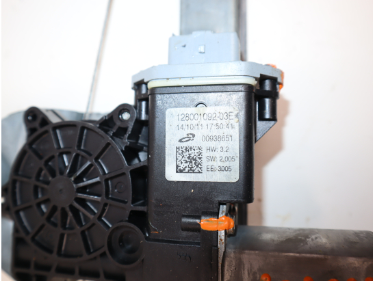 MECANISME+MOTEUR LEVE-GLACE AVG