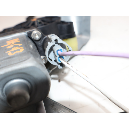 MECANISME+MOTEUR LEVE-GLACE AVD