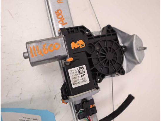 MECANISME+MOTEUR LEVE-GLACE AVG