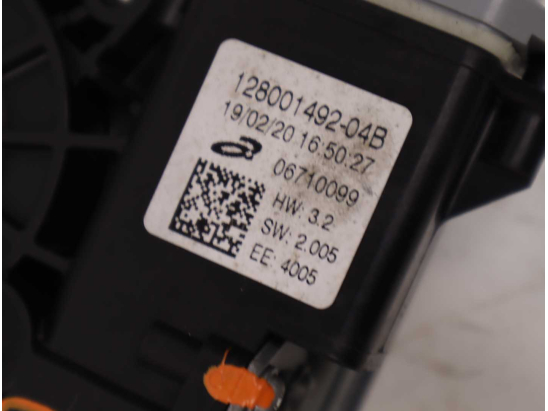 MECANISME+MOTEUR LEVE-GLACE AVG