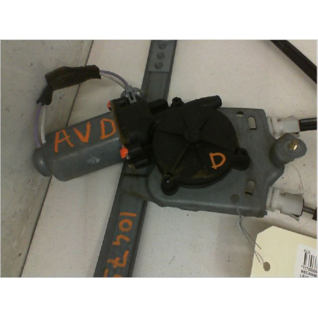 MECANISME+MOTEUR LEVE-GLACE AVD