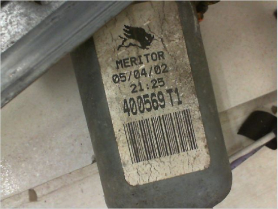 MECANISME+MOTEUR LEVE-GLACE AVD