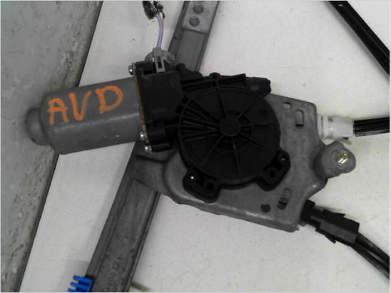 MECANISME+MOTEUR LEVE-GLACE AVD