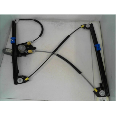 MECANISME+MOTEUR LEVE-GLACE AVD