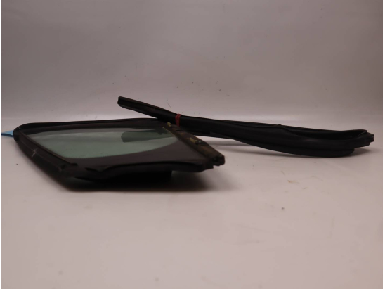 GLACE FIXE PORTE AV G