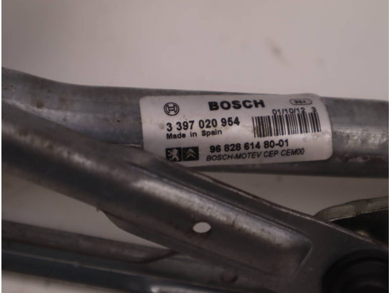 MECANISME ESSUIE-GLACE AV