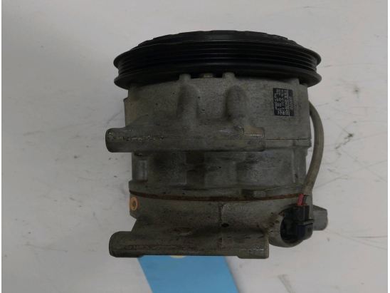 COMPRESSEUR AIR CONDITIONNE