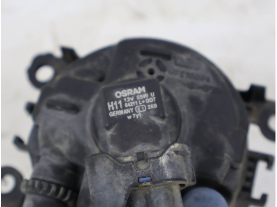 PHARE ANTIBROUILLARD AVD