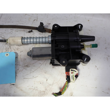 MOTEUR FREIN Ã€ MAIN ELEC