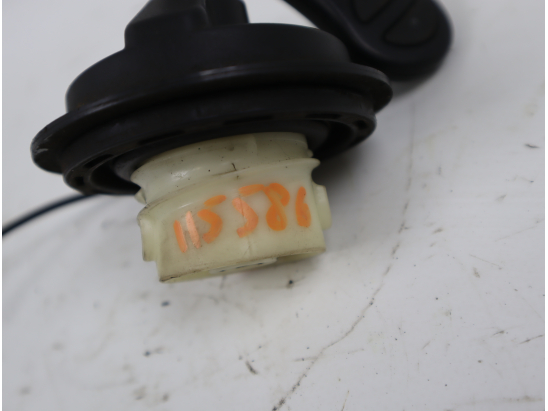 BOUCHON RESERVOIR A CARBURANT