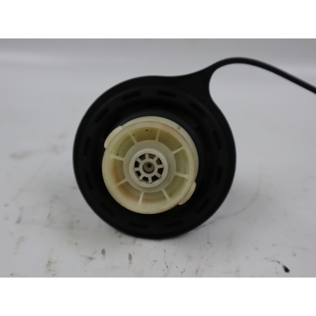 BOUCHON RESERVOIR A CARBURANT