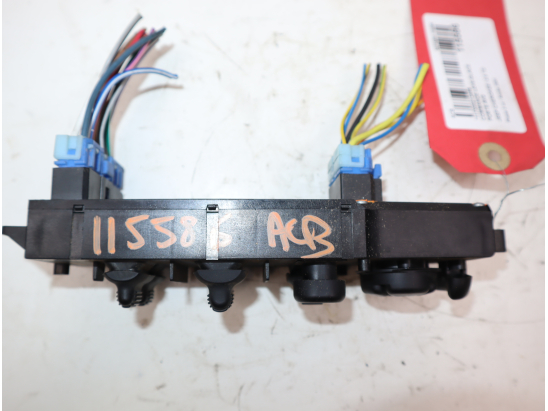 COMMANDE LEVE-GLACE PORTE AVG