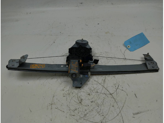 MECANISME+MOTEUR LEVE-GLACE AVG