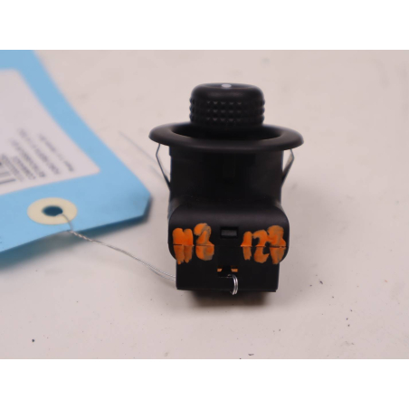 COMMANDE RETROVISSEUR EXT ELECTRIQUE