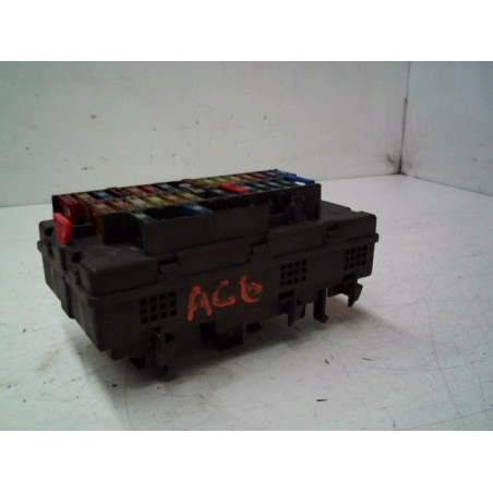 PLATINE FUSIBLE HABITACLE