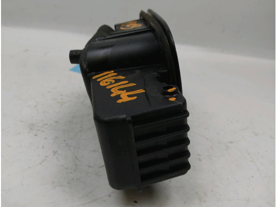 VOLET DE TRAPPE CARBURANT