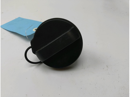 BOUCHON RESERVOIR A CARBURANT