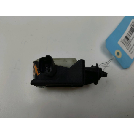 ACTIONNEUR PORTILLON AILE ARD