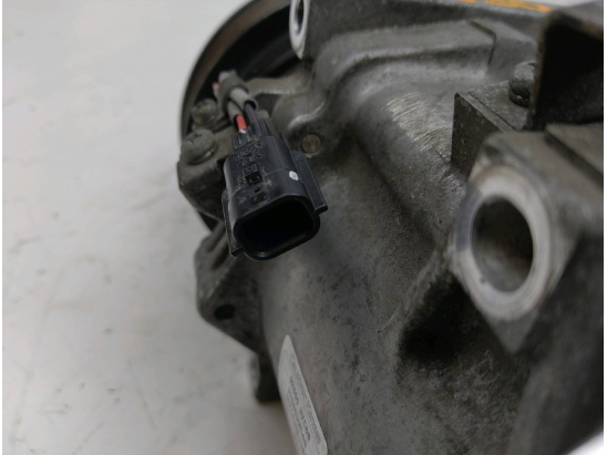 COMPRESSEUR AIR CONDITIONNE