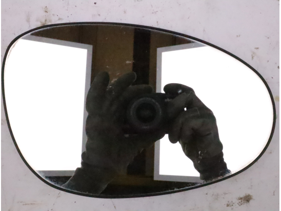 GLACE  RETROVISEUR EXT D