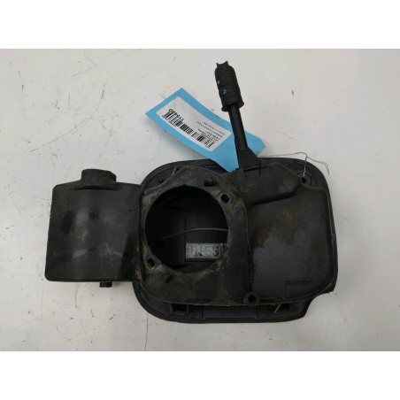 VOLET DE TRAPPE CARBURANT