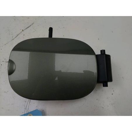 VOLET DE TRAPPE CARBURANT