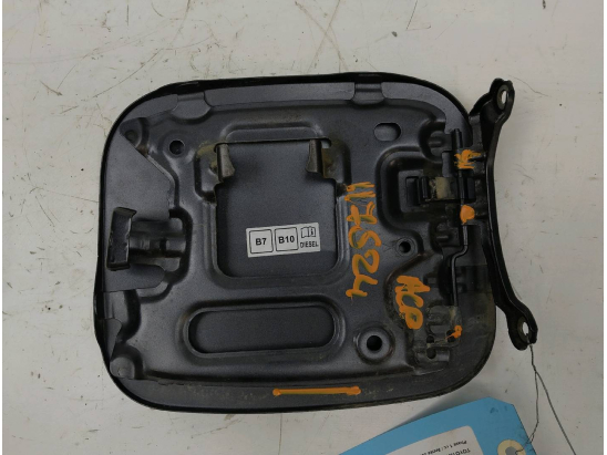 VOLET DE TRAPPE CARBURANT