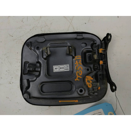 VOLET DE TRAPPE CARBURANT