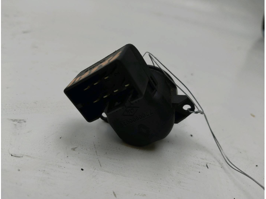 COMMANDE RETROVISSEUR EXT ELECTRIQUE