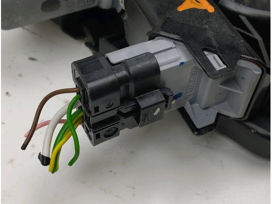 MECANISME+MOTEUR LEVE-GLACE AVG