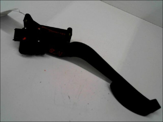 POTENTIOMETRE ACCELERATEUR