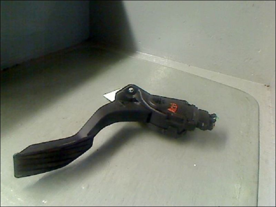 POTENTIOMETRE ACCELERATEUR