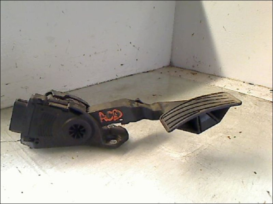 POTENTIOMETRE ACCELERATEUR