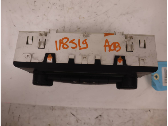 Commande de chauffage occasion RENAULT VELSATIS Phase 1 - 2.2 DCI 150ch