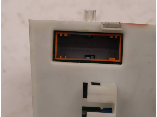 Commande de chauffage occasion RENAULT VELSATIS Phase 1 - 2.2 DCI 150ch