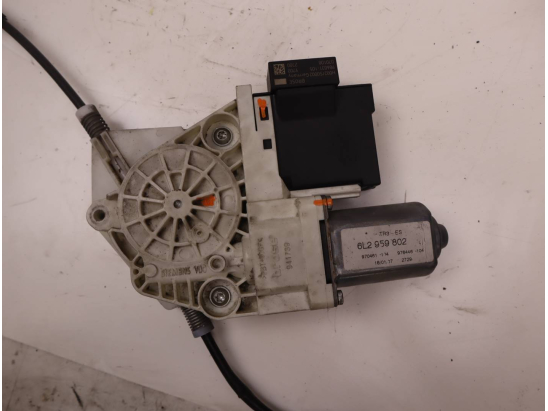 MECANISME+MOTEUR LEVE-GLACE AVG