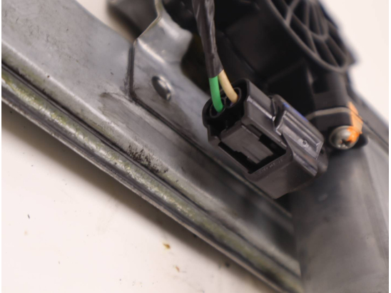 MECANISME+MOTEUR LEVE-GLACE AVD