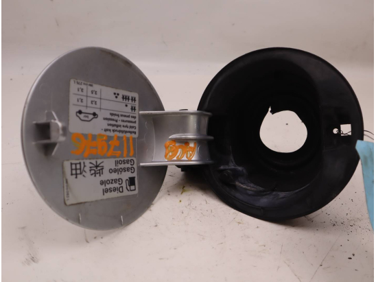 VOLET DE TRAPPE CARBURANT