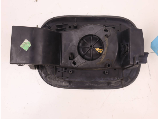 VOLET DE TRAPPE CARBURANT