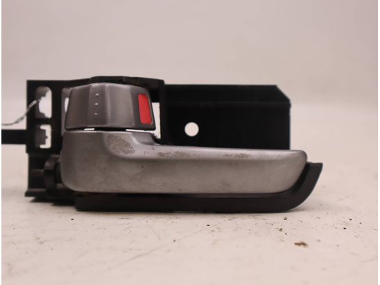 POIGNEE INT PORTE AVG