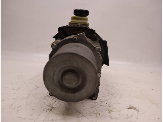 POMPE DIRECTION ASSISTEE