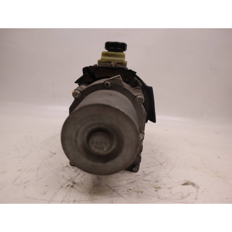 POMPE DIRECTION ASSISTEE