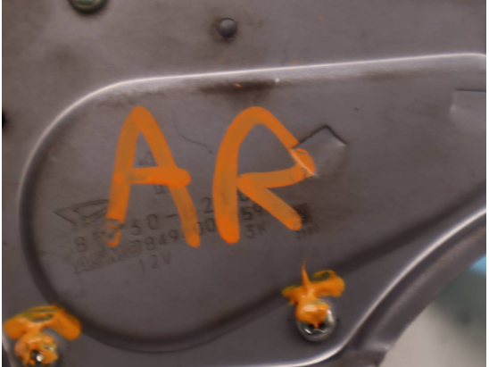 MOTEUR ESSUIE-GLACE AR