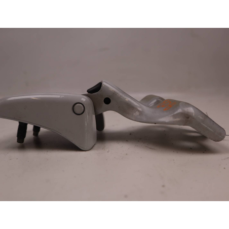 CHARNIERE PORTE AVG SUP