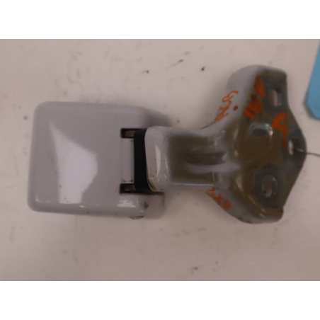 CHARNIERE PORTE AVD INF