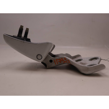 CHARNIERE PORTE AVD SUP