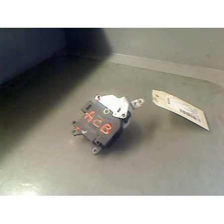 MOTEUR VOLET DE CHAUFFAGE