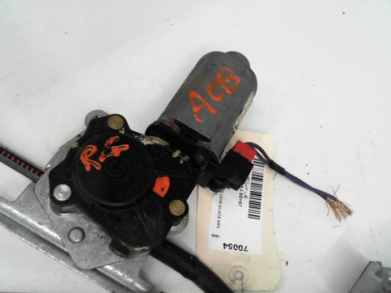 MECANISME+MOTEUR LEVE-GLACE ARG